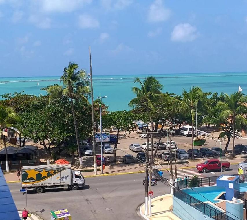 Na Beira Mar De Pajucara- Edif Neo- Apartamento Quarto E Sala- Tem Varanda - Vista Lateral Do Mar- Rua Julio Plech Filho 60 Esquina Com Avenida Doutor Antonio Gouveia - Consumo Eletrico E Pago No Ckeck-Out 1Kwh E 1,35 Reias Maceio  Exterior photo
